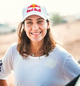 Dania Akeel - Dania Akeel inspires audiences with her journey through motorsport, international business and personal development.