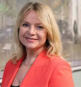 Susannah Streeter - Global financial commentator and former BBC Business Anchor delivering clarity on economics, markets and uncertainty.