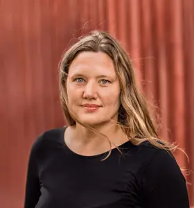Anna Rosling Rönnlund - Visionary entrepreneur, Factfulness co-author, and creator of groundbreaking tools that make the world easier to understand.