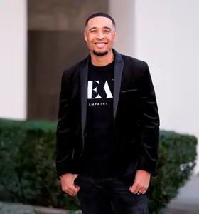 Ryan Tillman - From policing to leadership, Ryan Tillman inspires companies to dismantle bias, unify teams, and foster cultures rooted in trust and respect.