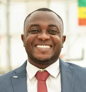 Michel Chikwanine - Michel Chikwanine’s keynote delivers lessons in resilience and leadership, drawing from his experiences as a former child soldier and advocate for social justice.