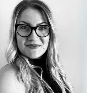 Natalia Horvath - Award-winning strategist Natalia Horvath empowers organizations to harness AI and digital transformation for stronger customer loyalty and hyper-personalized brand experiences.