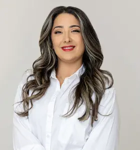 Corrie LoGiudice - Helping high-performing professionals—especially women—transform overwhelm into confident leadership action through Corrie LoGiudice's empowering keynotes.