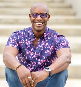 Shola Richards - Shola Richards empowers teams with radical kindness, civility, and connection to eliminate toxicity and boost workplace culture.