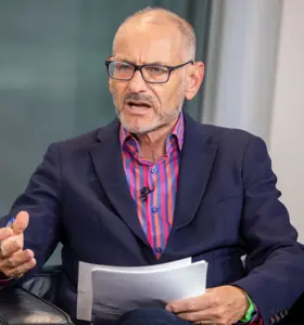 Roger Harrabin - As the BBC’s renowned Energy and Environment Analyst, Dr. Roger Harrabin helps businesses understand climate risks and turn sustainability into strategic advantage.