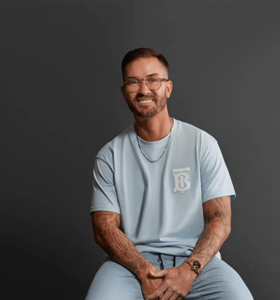 Tony Hoffman - Olympian, Author & Mental Health Advocate. Tony Hoffman empowers teams to overcome challenges and reach their full potential.