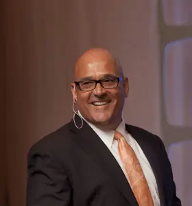 Weldon Long - Weldon Long: A sales expert and New York Times bestselling author. As a leading speaker, he is delivering keynotes on the mindset of prosperity and consistency.