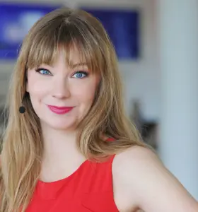 Amelia Kallman - Amelia Kallman is a leading futurist, speaker, and author specializing in the impact of new technologies on the future of business and our lives.
