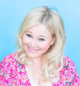 Caroline Rhea - Caroline Rhea, acclaimed comedian and TV personality, brings uproarious humor and magnetic charm to every stage, ensuring an event to remember.