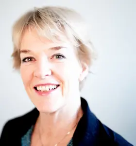 Saskia Maarse - Intercultural speaker Saskia Maarse delivers sharp, humorous insights into Dutch culture and global collaboration.