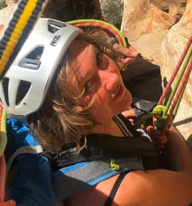 Rachel Colenso - As South Africa’s first female mountain guide, Rachel Colenso empowers organizations to tackle challenges with courage and innovation.