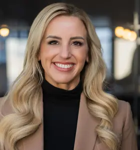 Rachel DeAlto - Rachel DeAlto helps leaders and teams build stronger connections that transform communication, culture, and results.